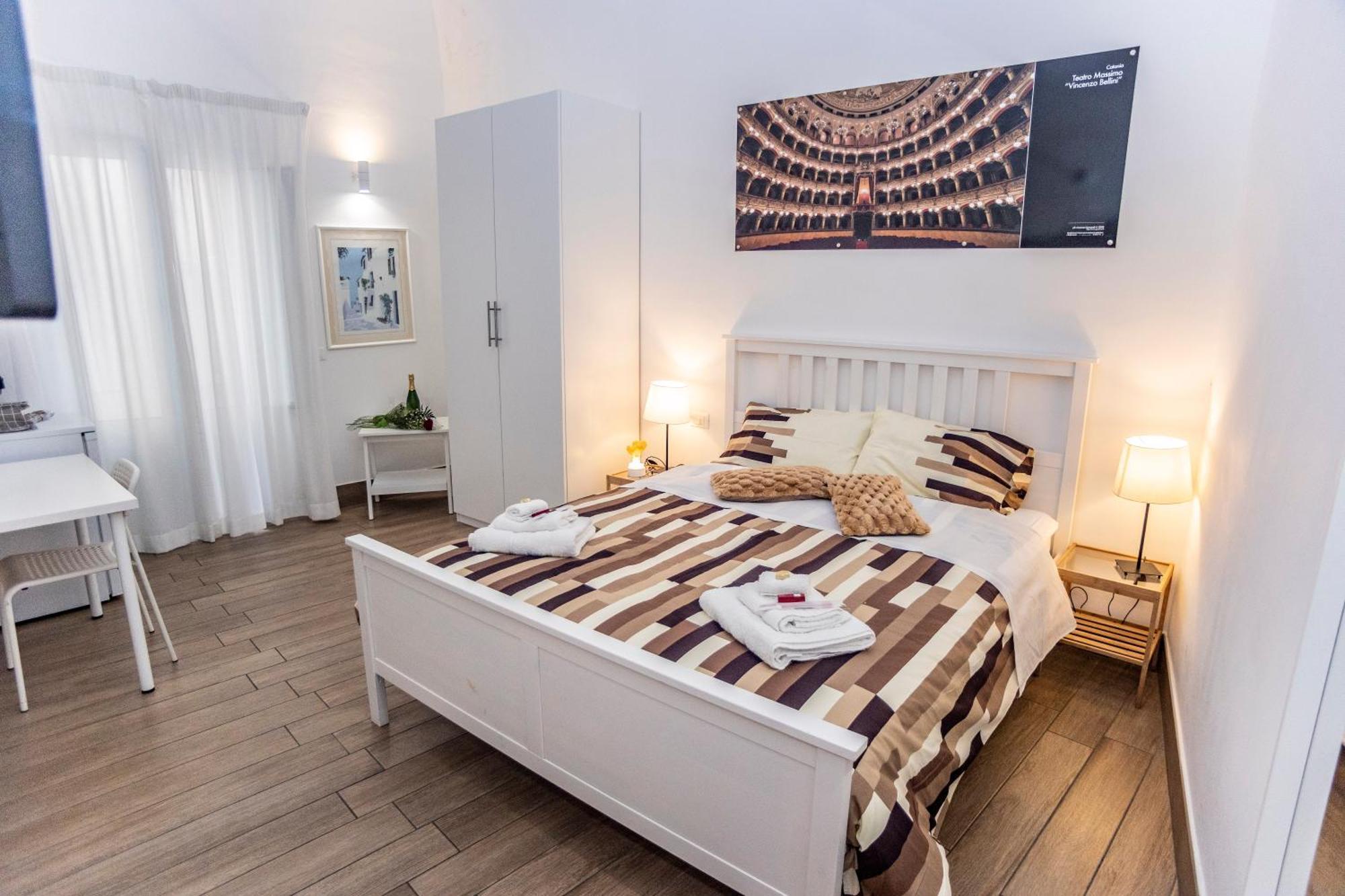Katane' Room'S Catania Eksteriør billede