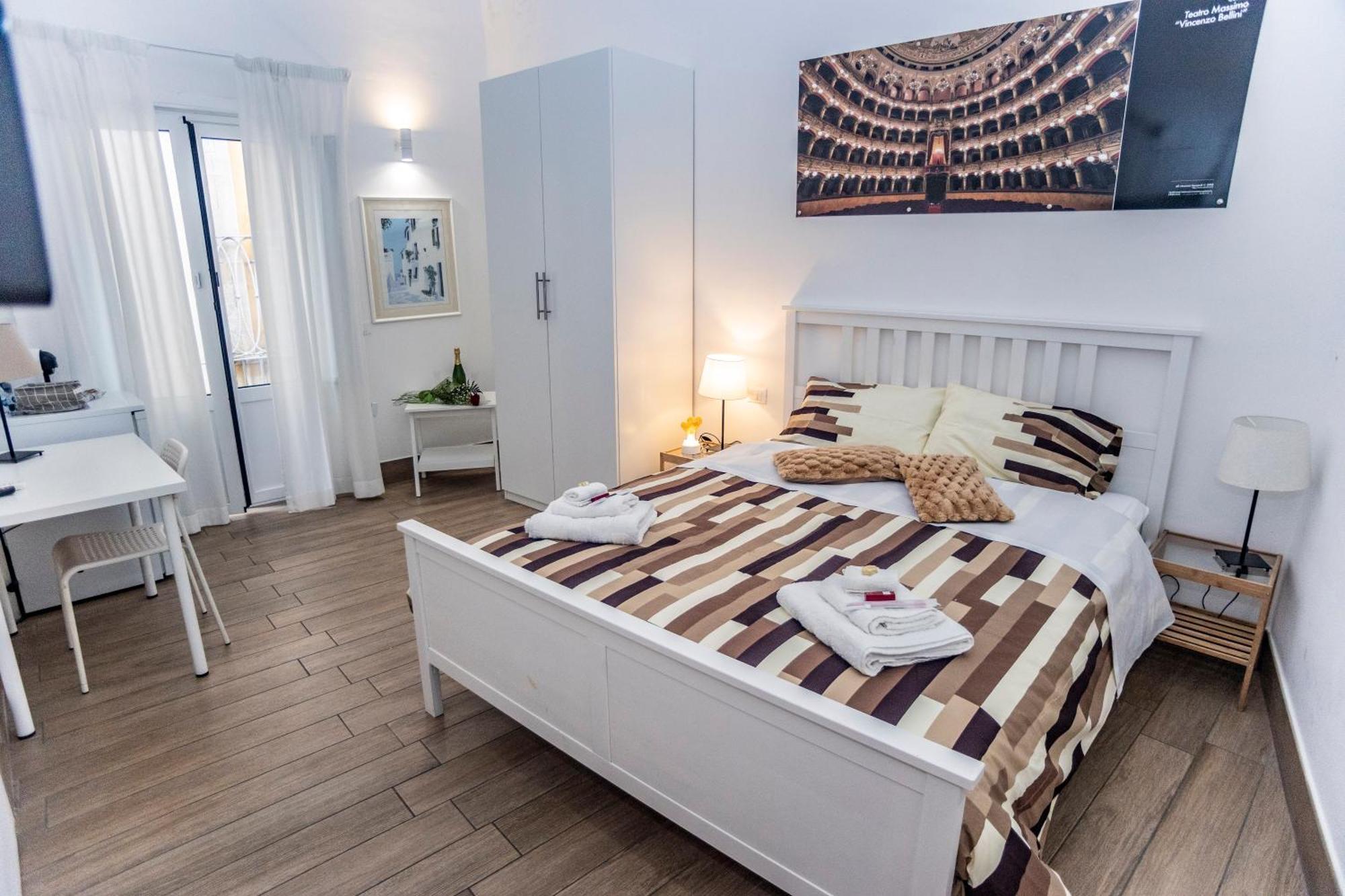 Katane' Room'S Catania Eksteriør billede