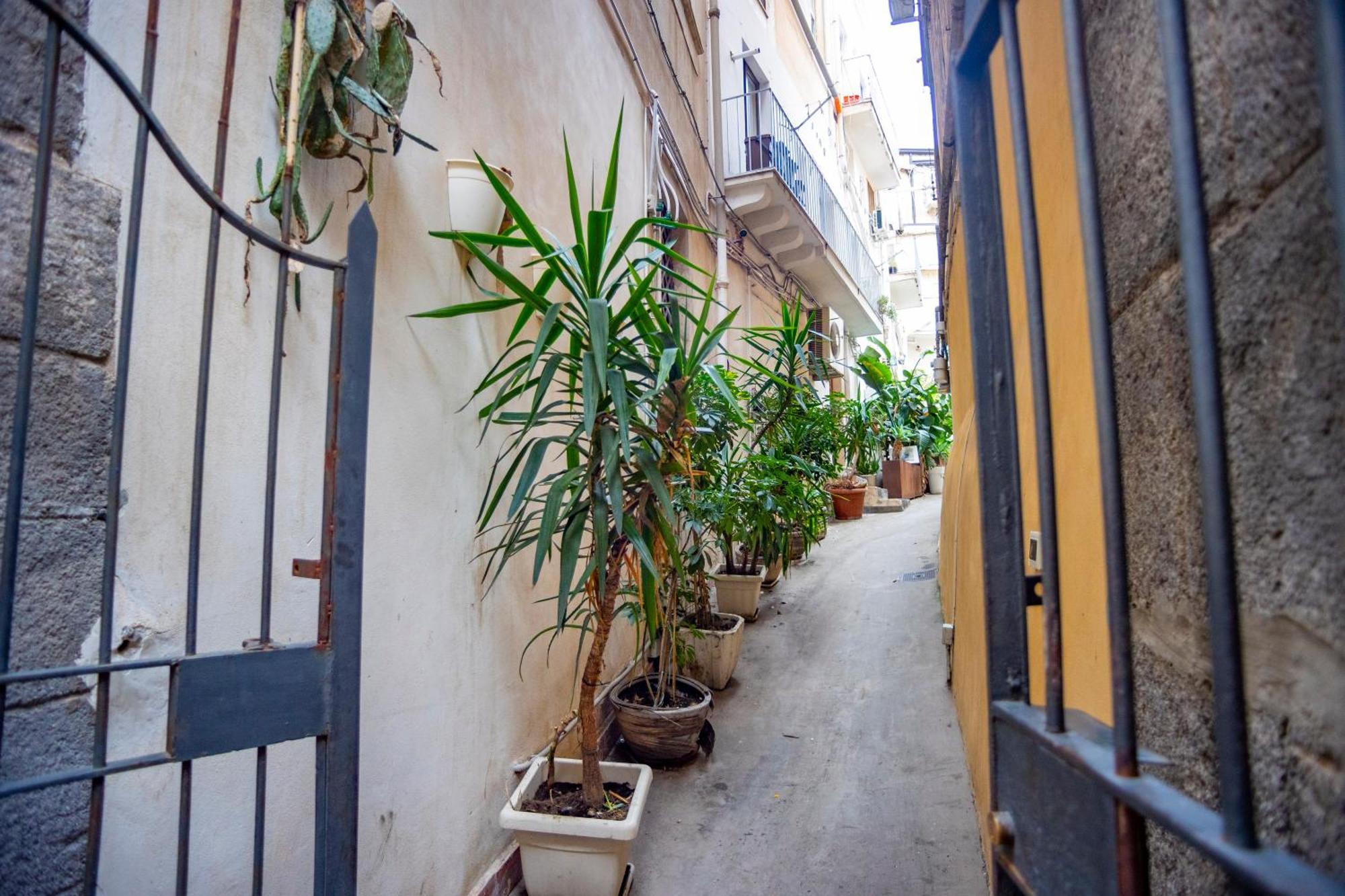 Katane' Room'S Catania Eksteriør billede
